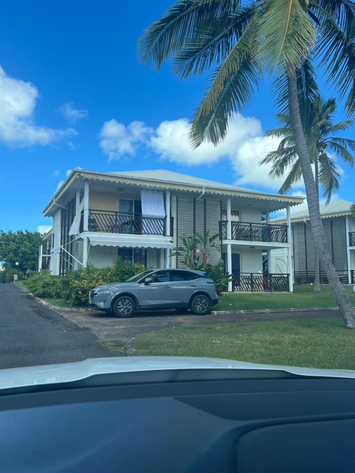 Studio Bord De Mer Avec Piscine - Le Manganao, Saint-Francois Exterior foto